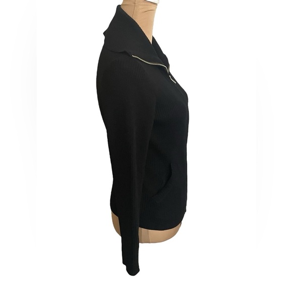 Casual Corner Black Merino Wool Sweater XS - Picture 3 of 6